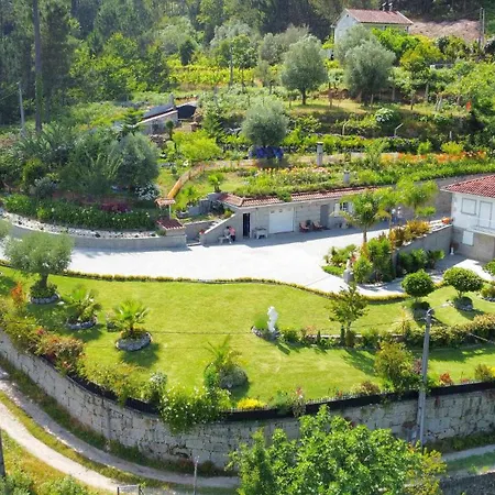 Casa Dos Encantos Гостевой дом Аркуш-ди-Валдевеш